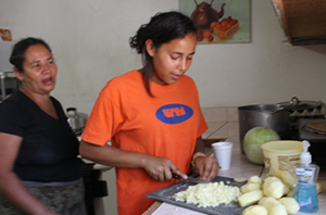 1 helping orphans in Honduras